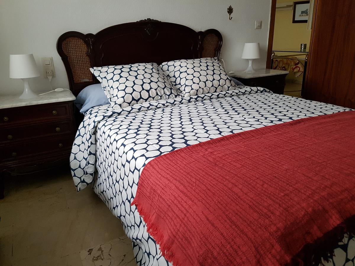 Habitaciones Bajondillo 토레몰리노스 외부 사진
